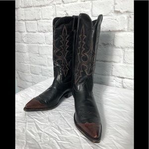 Black and brown Cowboy boots 6 1/2